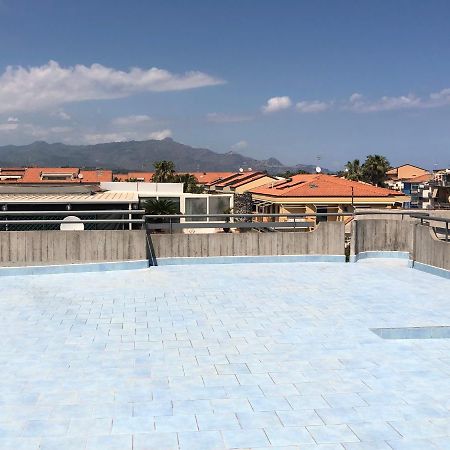 Appartamento CasaSoleMare Fondachello Fondachello  Esterno foto
